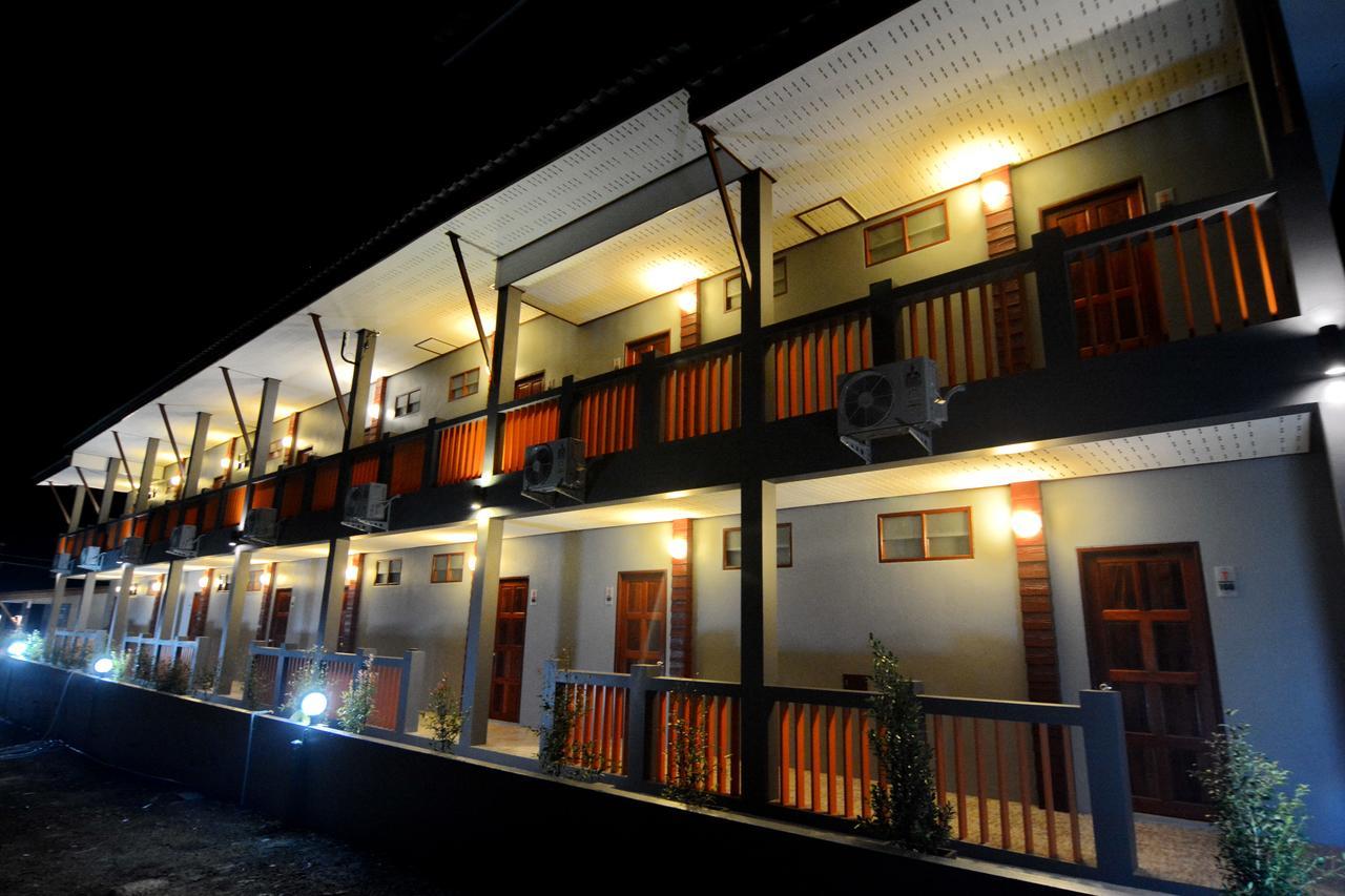 The Sea @ Lanta Hotel Koh Lanta Bagian luar foto
