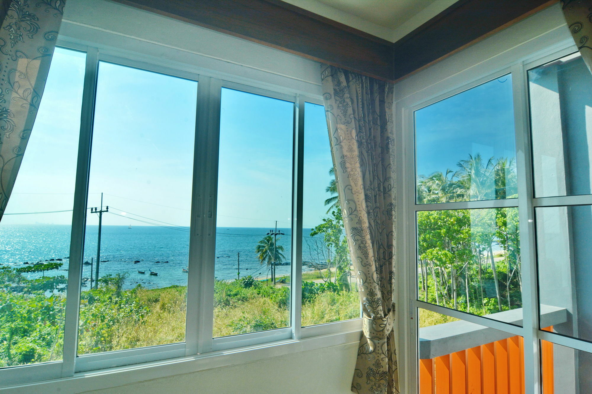The Sea @ Lanta Hotel Koh Lanta Bagian luar foto
