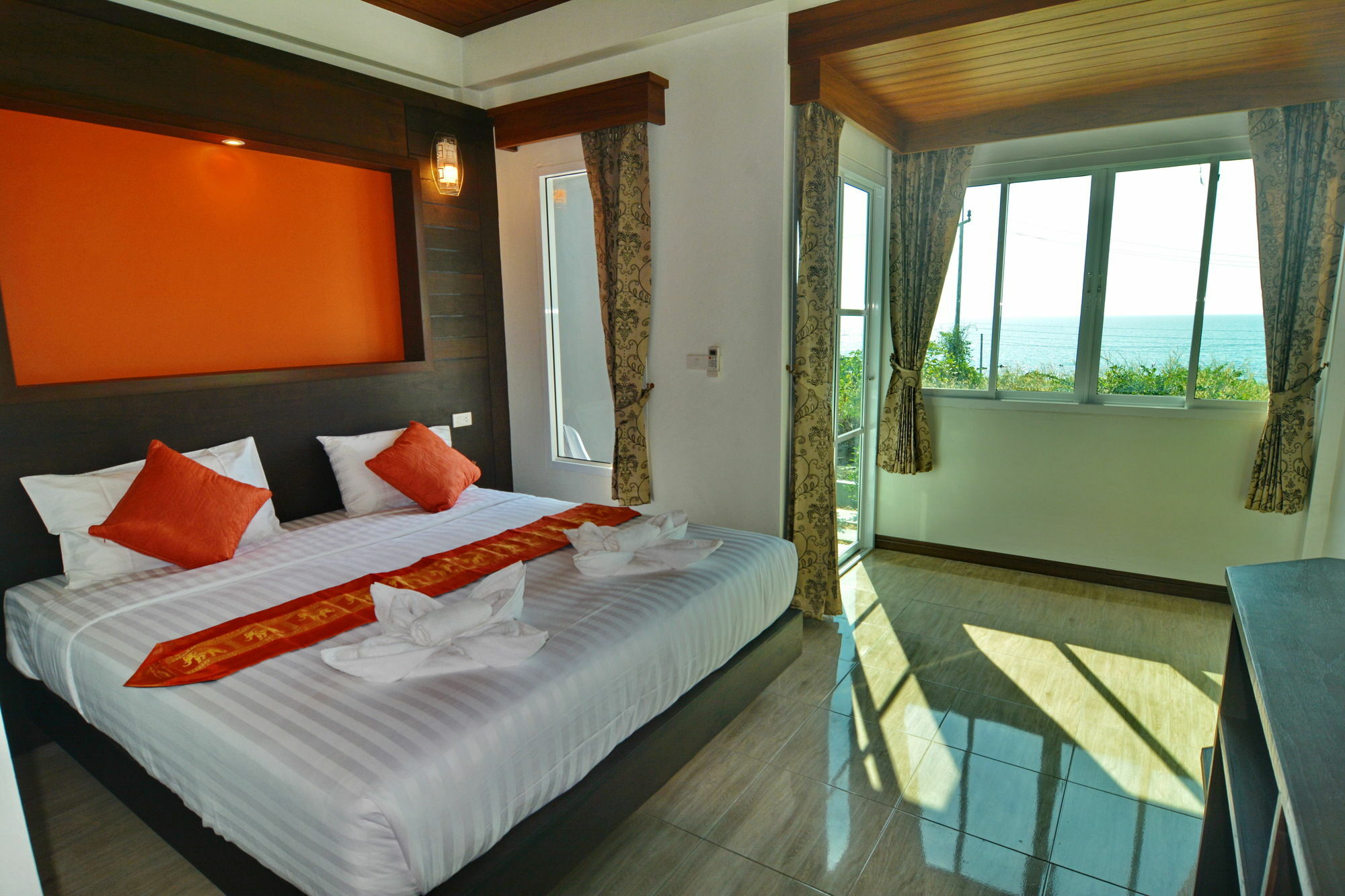 The Sea @ Lanta Hotel Koh Lanta Bagian luar foto